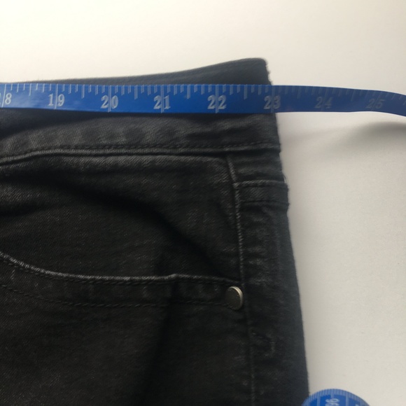 Torrid Distressed Jeans, sz 24R, Black Denim - Picture 12 of 15